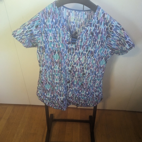 Bring it on scrub top size small - Picture 1 of 5